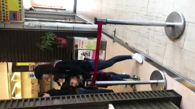 TWTP 小吃店女厕全景偷拍多位美女嘘嘘各种美鲍全部收4 (3)