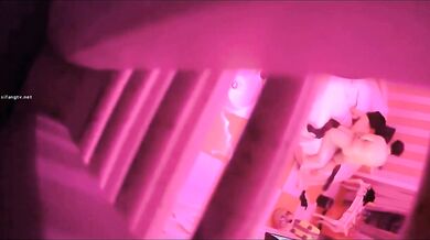 小姐姐长发飘飘奶子形状完美软大约到情趣酒店脱光光细细品尝，躺着感受丰满屁股碰撞骑乘套弄娇吟滋滋噗嗤 (3)